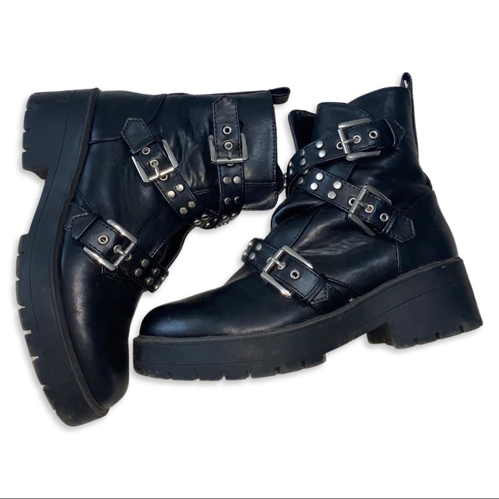 Forever 21 chunky boots